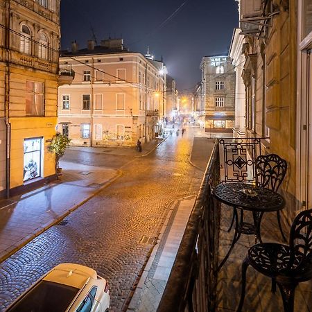 Classic Royal Central Apartment. Balcony And A/C Lemberg Exterior foto
