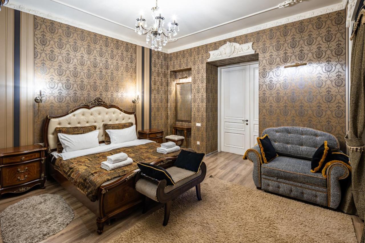 Classic Royal Central Apartment. Balcony And A/C Lemberg Exterior foto